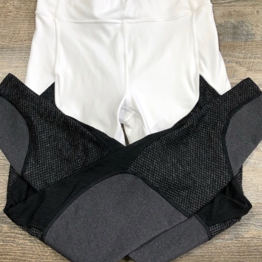 LULU LEMON LAB DIVERT TIGHT WORN TWICE